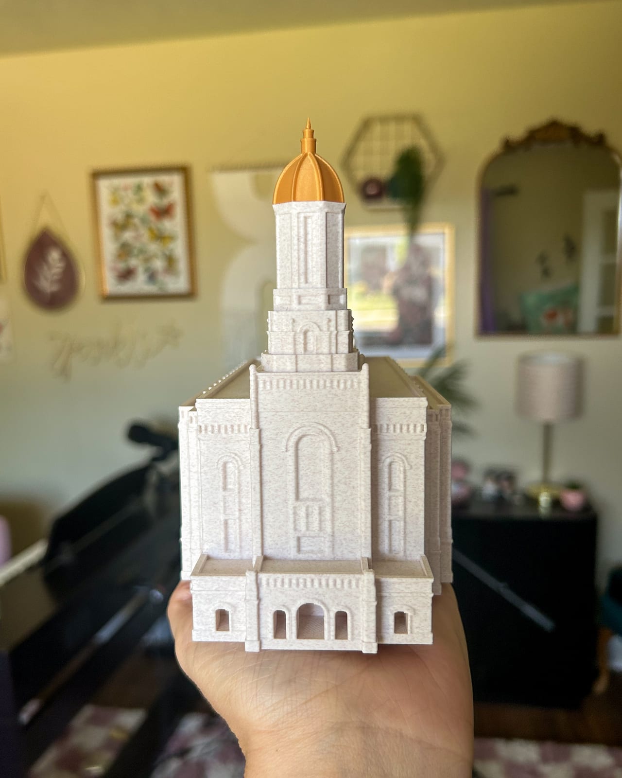 LDS Smithfield Utah Temple Statue — LDS Toys and Gifts — view 2