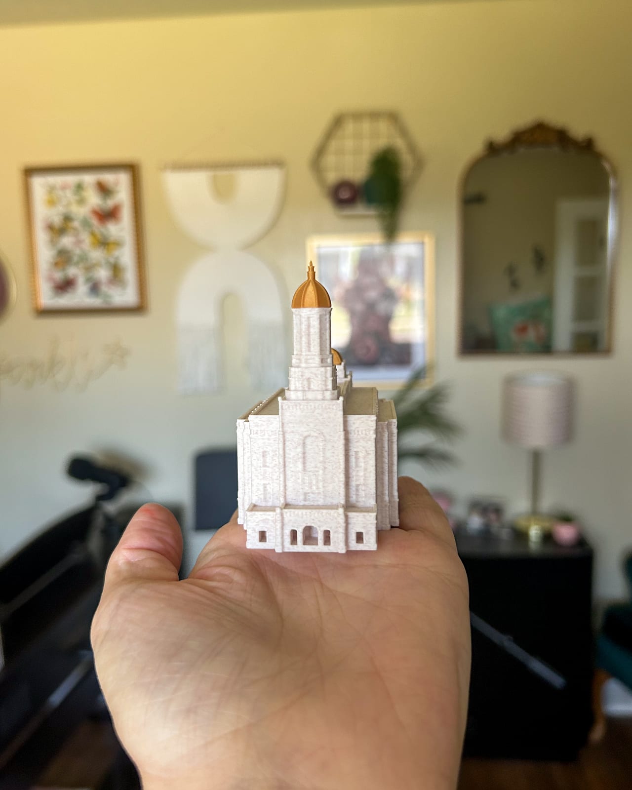 LDS Smithfield Utah Temple Statue — LDS Toys and Gifts — view 3